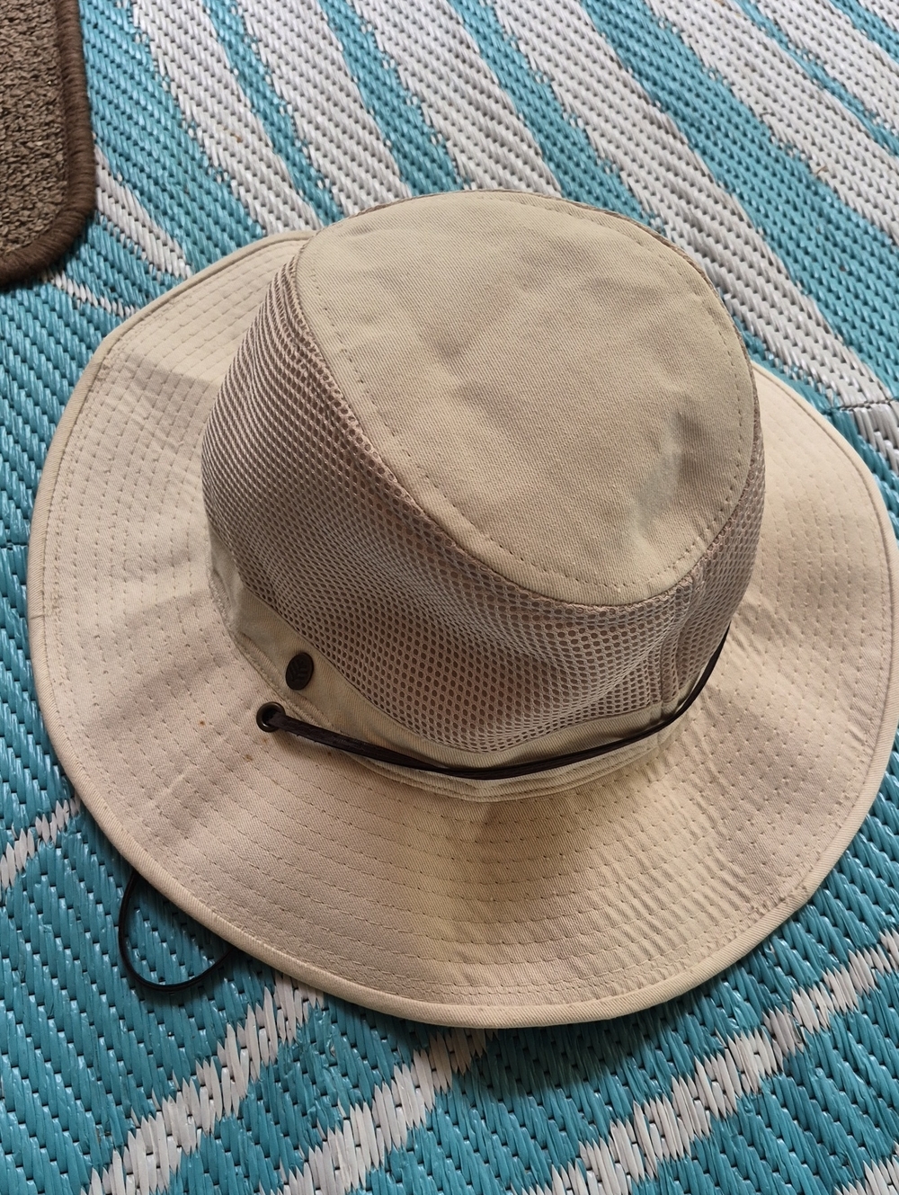 Coolibar HAT..
